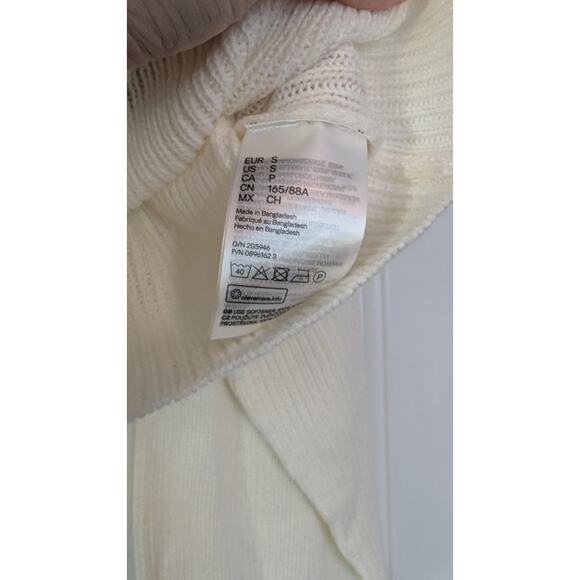 Divided Cream Turtleneck Cropped Sweater - Picture 4 of 5